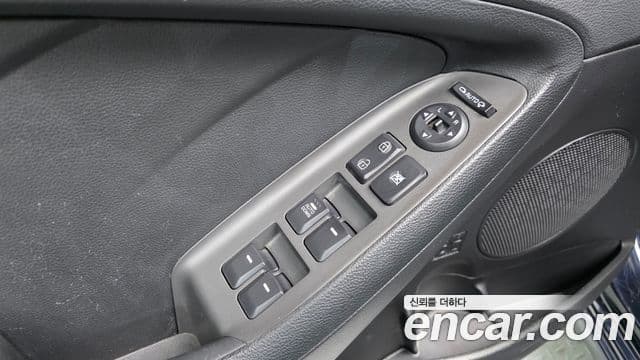 Kia The / новый New K3 Style, 2017 12