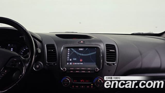 Kia The / новый New K3 Style, 2017 16