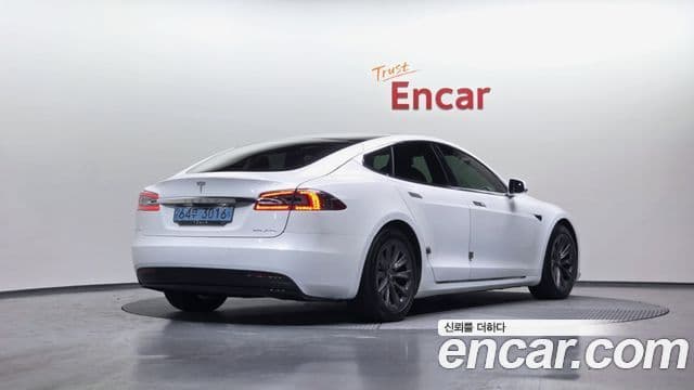 Tesla модель S Long Range, 2020 2