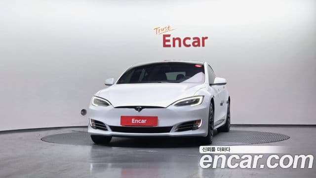 Tesla модель S Long Range, 2020 3