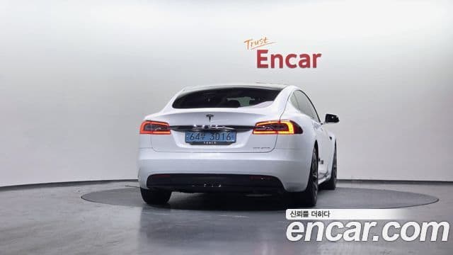 Tesla модель S Long Range, 2020 4