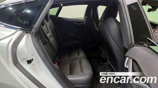 Tesla модель S Long Range, 2020 12