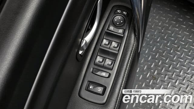 Renault Korea(Samsung) SM7 Nova LPLI 2.0 LPe для людей с инвалидностью, 2016 17