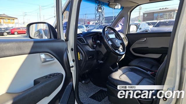 Kia Ray Luxury, 2017 11