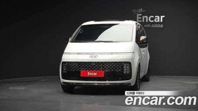 Hyundai Staria Inspiration, 2025 3