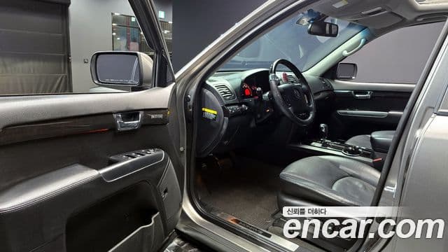 Kia Mohave 4WD KV300, 2012 11