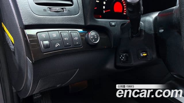 Kia Mohave 4WD KV300, 2012 15