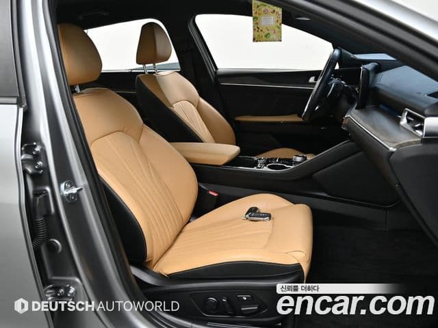 Kia K5 3세대 Signature, 2022 10