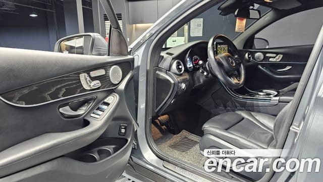 Mercedes-Benz GLC-класс X253 GLC300 4MATIC купе, 2019 11