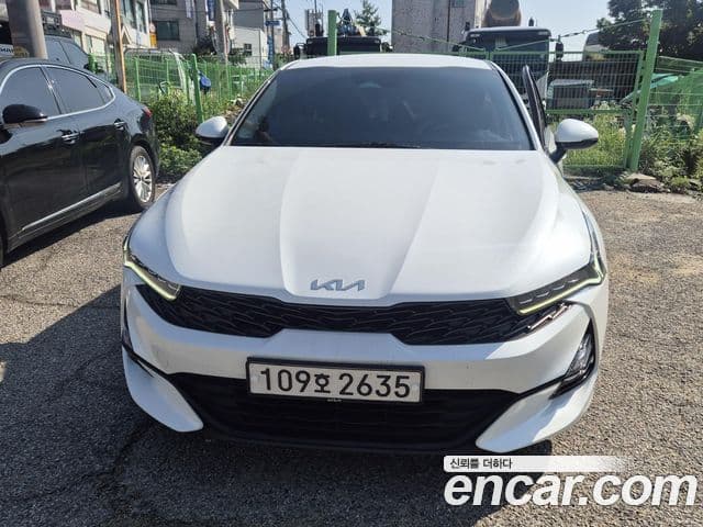 Kia K5 3세대 Standard, 2023 1