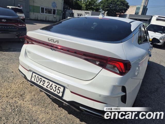 Kia K5 3세대 Standard, 2023 4