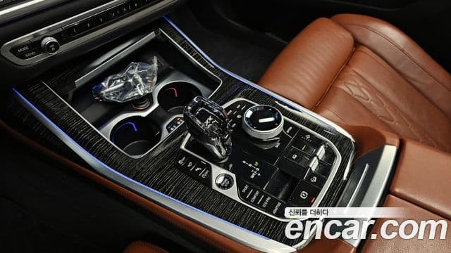 BMW X7 (G07) xDrive 40i M Sport 6인승, 2022 9