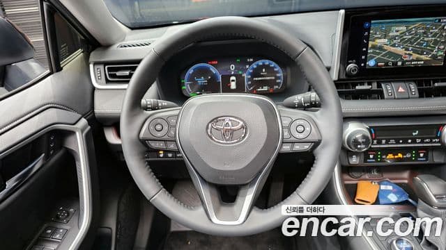 Toyota RAV4 5세대 2.5 4WD гибрид LTD, 2024 13