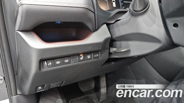 Toyota RAV4 5세대 2.5 4WD гибрид LTD, 2024 14