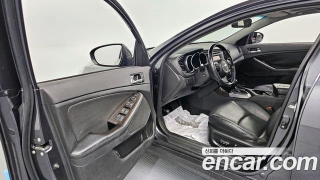 Kia The / новый New K5 Prestige, 2014 10