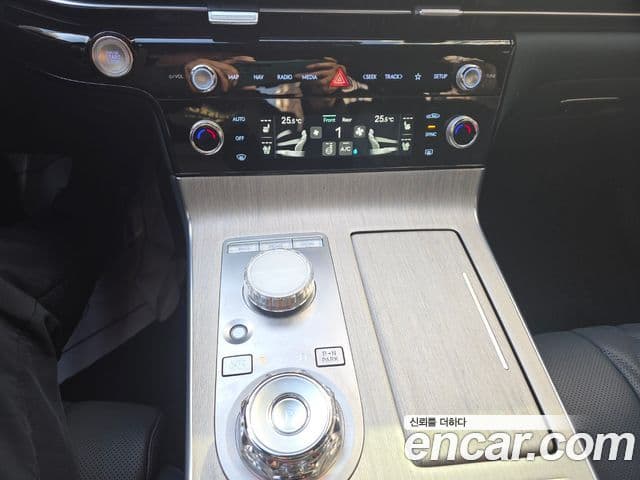 Genesis G80 (RG3) бензин 3.5 турбо AWD, 2026 9