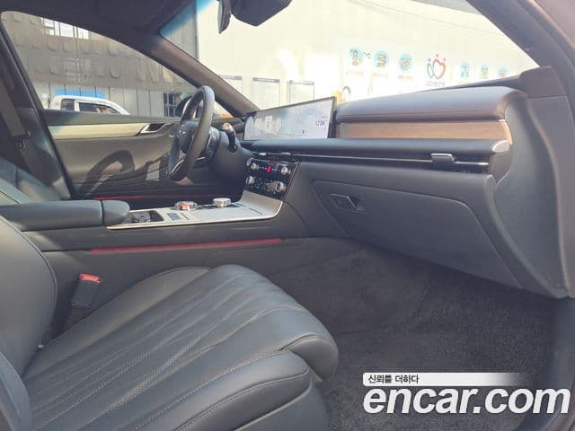 Genesis G80 (RG3) бензин 3.5 турбо AWD, 2026 17