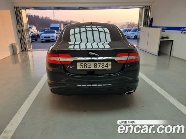 Jaguar New XF X250, 2014 4