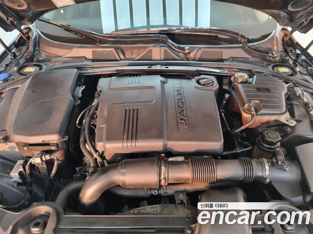 Jaguar New XF X250, 2014 6