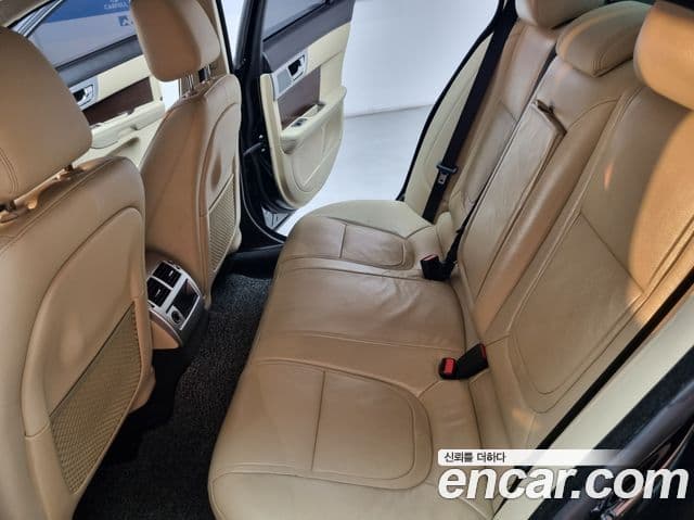 Jaguar New XF X250, 2014 11