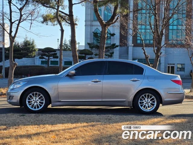 Hyundai Genesis Prime Pack, 2011 8