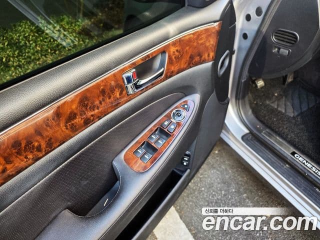 Hyundai Genesis Prime Pack, 2011 19