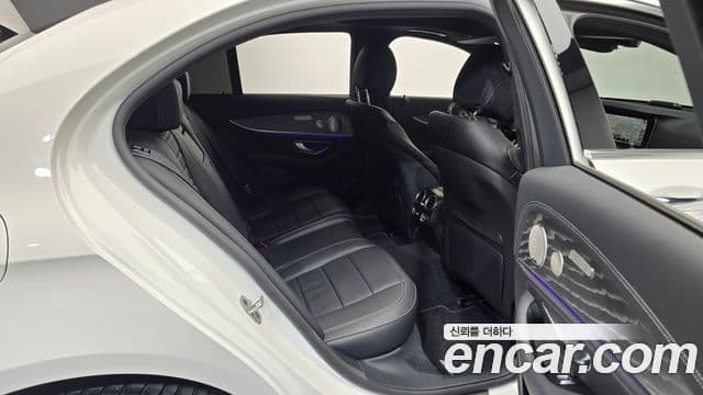 Mercedes-Benz E-класс W213 AMG Line, 2022 12