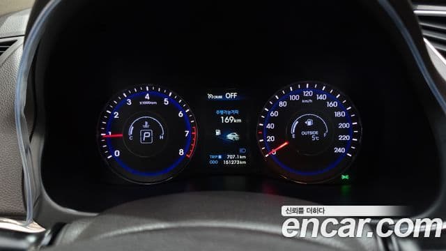 Hyundai i40 살룬 Modern, 2012 8