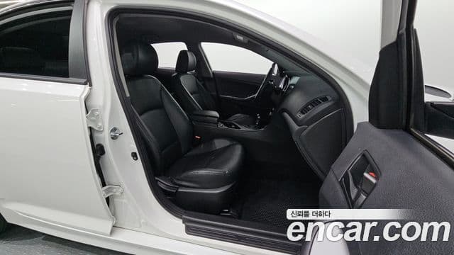 Kia The / новый New K5 LPI Deluxe, 2015 11