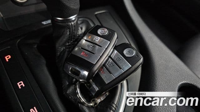 Kia The / новый New K5 LPI Deluxe, 2015 17