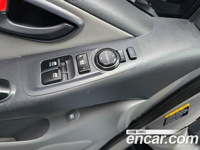 Hyundai Grand Starex Smart, 2017 12