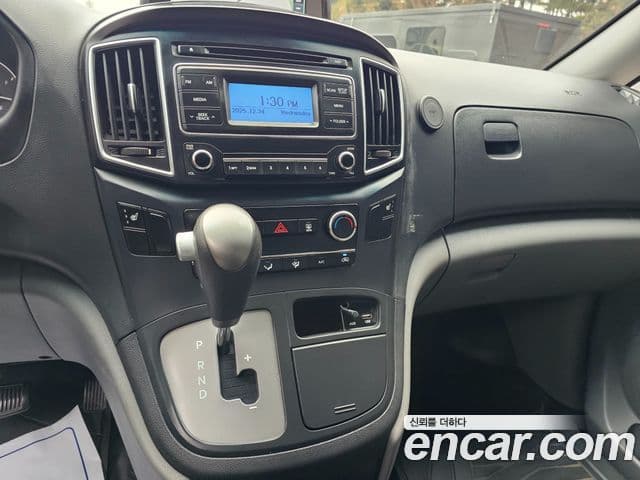 Hyundai Grand Starex Smart, 2017 16