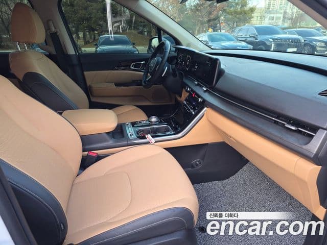 Kia Carnival 4세대 Signature, 2022 11
