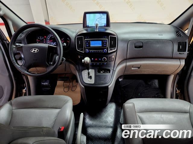 Hyundai Grand Starex Smart, 2016 11