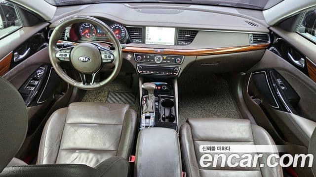 Kia All New K7 Prestige, 2017 4