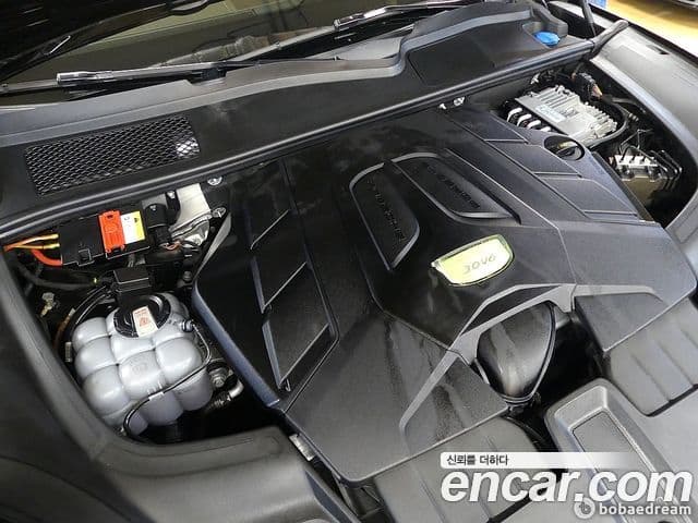 Porsche Cayenne (PO536) 3.0 купе, 2021 6