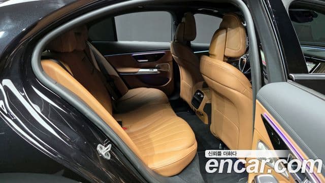 Mercedes-Benz E-класс W214 Exclusive, 2024 12