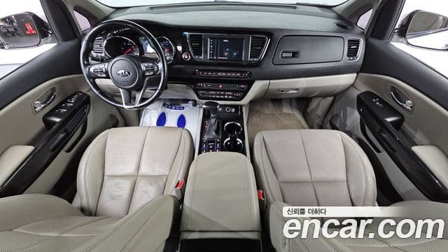 Kia The / новый New Carnival VIP, 2019 7