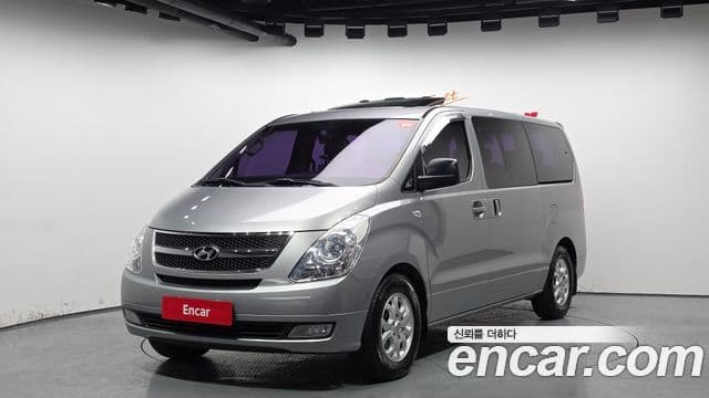 Hyundai Grand Starex CVX Luxury, 2015 1