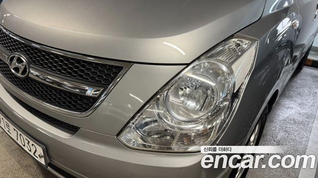 Hyundai Grand Starex CVX Luxury, 2015 18