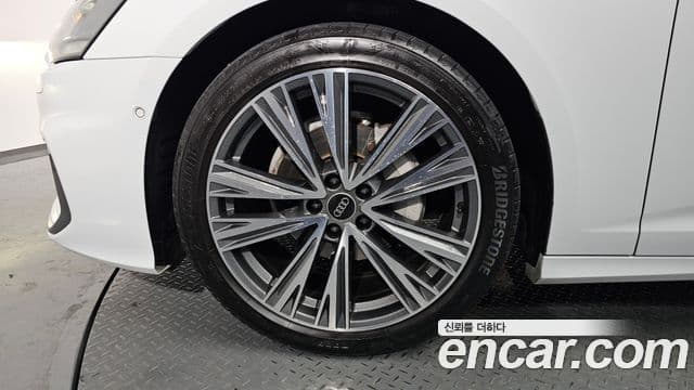 Audi A6 (C8) Premium, 2023 все фото