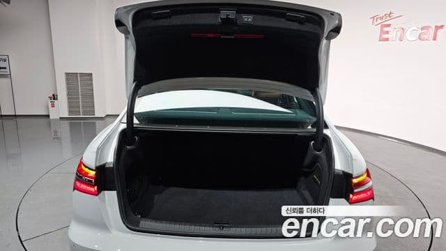 Audi A6 (C8) Premium, 2023 20