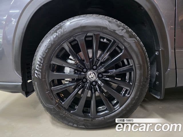 Toyota Highlander 4세대 2.5 4WD Limited, 2023 все фото