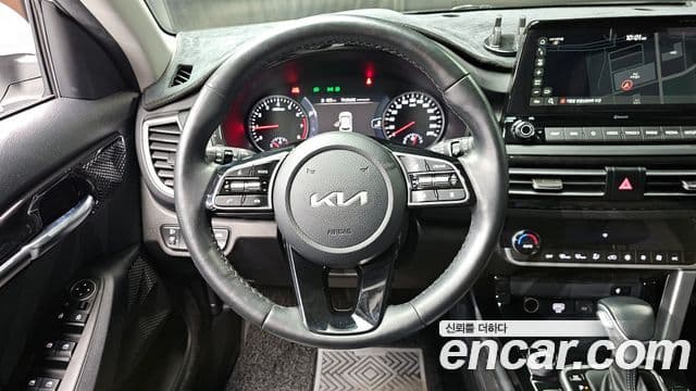 Kia Seltos Signature, 2023 13
