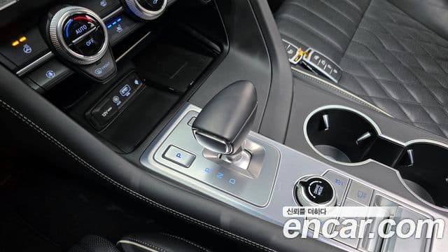 Genesis G70 Elite, 2019 9