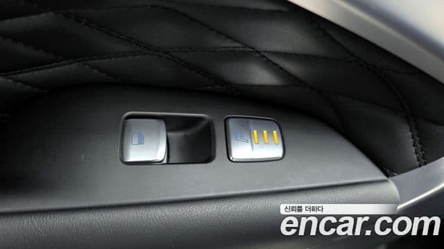 Genesis G70 Elite, 2019 17