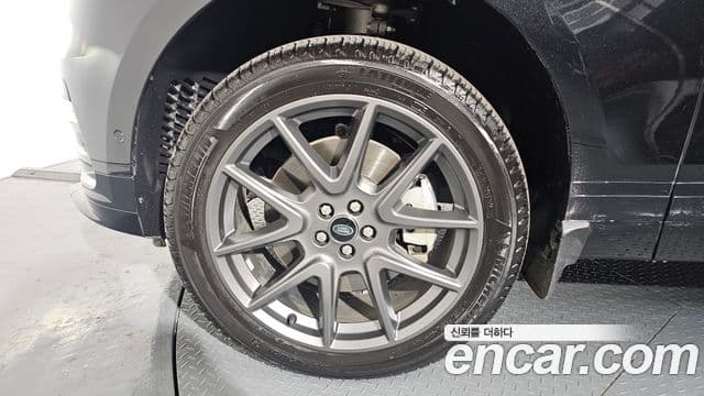 Land Rover Range Rover Velar 3.0 P400 Dynamic HSE, 2025 все фото