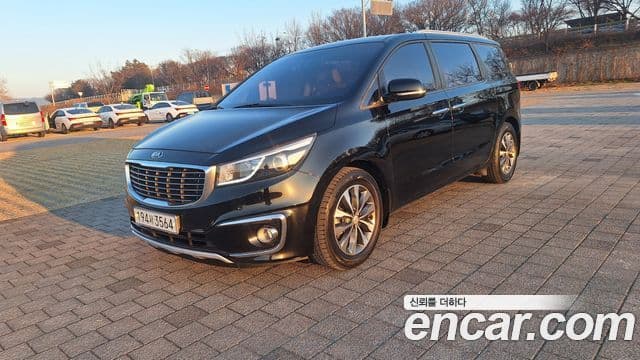 Kia All New Carnival Luxury, 2018 3