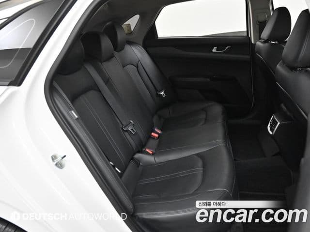 Kia K5 3세대 Standard, 2020 12