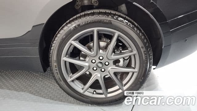 Land Rover Range Rover Velar 3.0 P400 Dynamic HSE, 2025 все фото